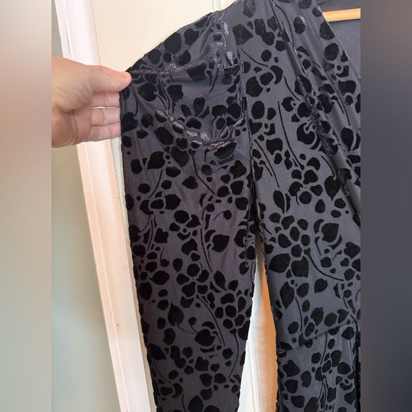 Tommy Hilfiger Velvet Pattern Dress Size 10 - Picture 2 of 9